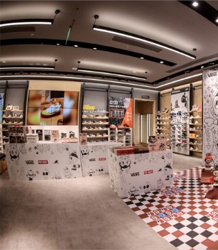 Vans北京三里屯新店盛大开业 个性创意与高质购物体验的时尚结合
