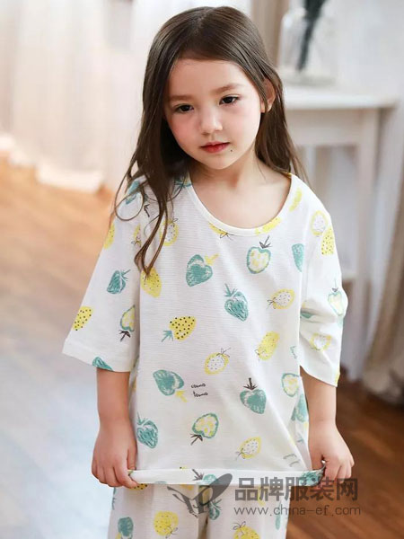 小博士童装品牌2019春季女童舒适透气菠萝短袖T恤