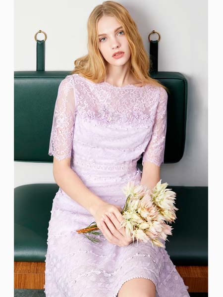 粉红玛莉 PinkMary女装品牌2020春夏紫色连衣裙